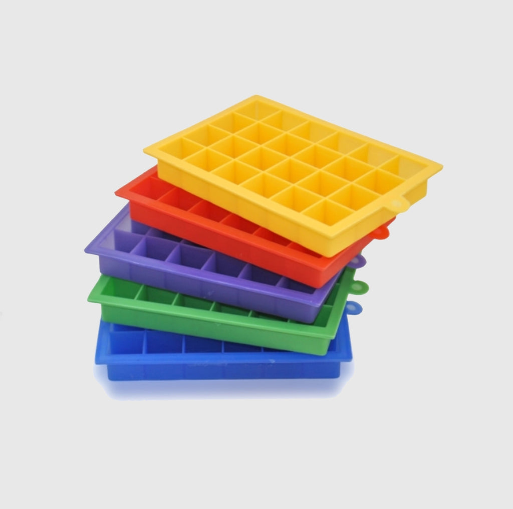 EZILYF Multipurpose Plastic Storage Box with 8 Removable Dividers